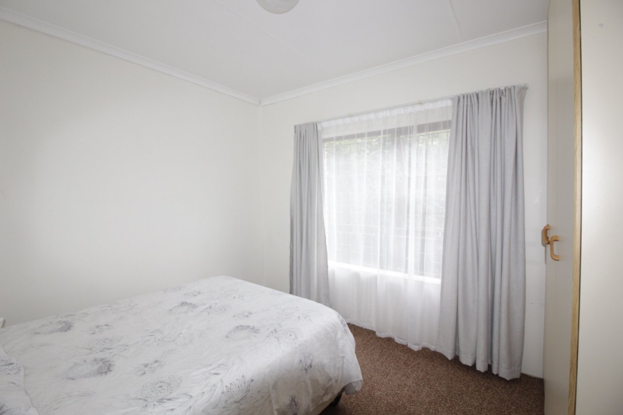 4 Bedroom Property for Sale in Wavecrest Eastern Cape